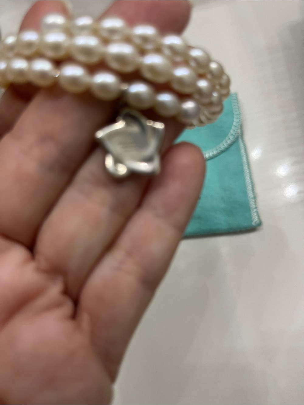 Tiffany & Co. White Pearl Wrap Bracelet with Elsa Perretti Star Charm - Picture 4 of 4